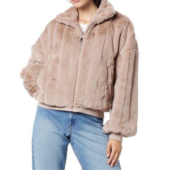 The Drop Jackets & Blazers - The Drop Women's Marcia Faux Fur Bomber